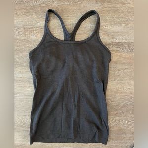 Lululemon ebb to street tank
